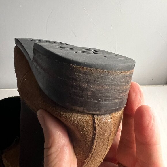 Thursday Boot Co Suede Duchess Chelsea Boots Size 9 in Cognac - Picture 11 of 13